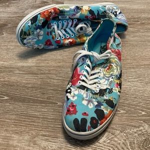 Blue Floral Vans Women’s 8.5